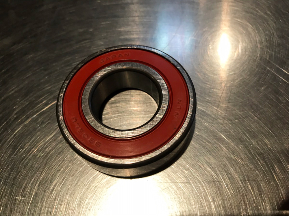 ハーレーダビッドソン スポーツスター NTN ホイールベアリング