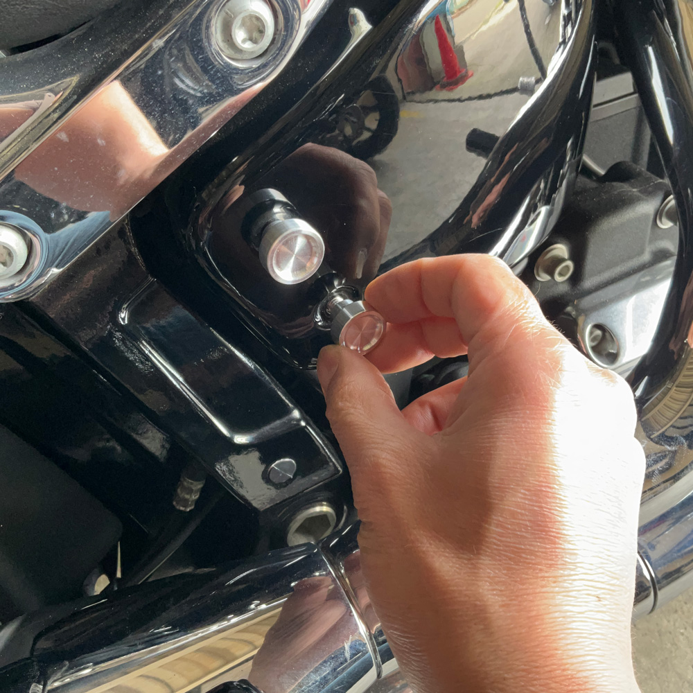 harley-davidson mw8 softail サイドカバースクリュー手回し式