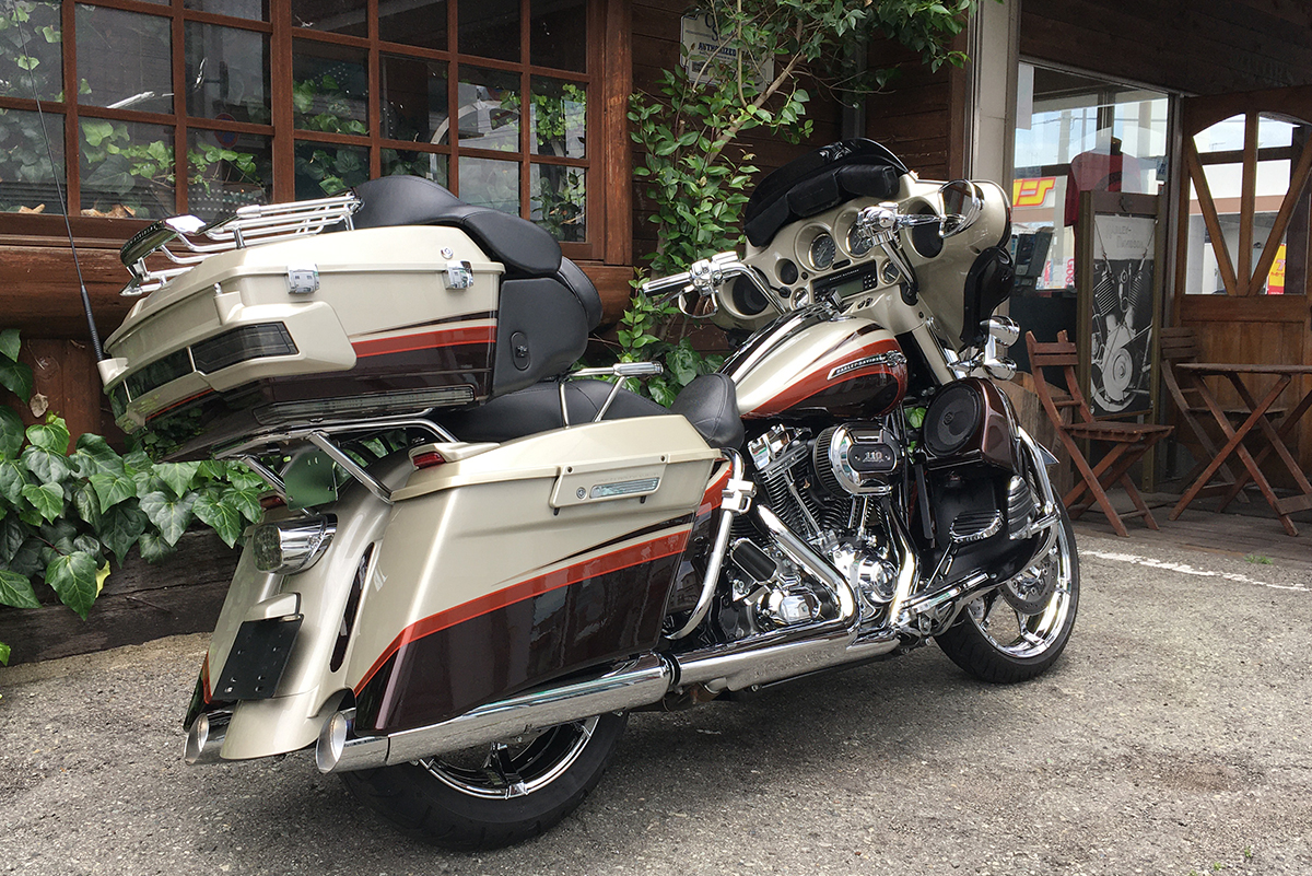 11年 Flhxse2 Street Glide Cvo車両本体価格 193万円 税込み 走行距離 32 357kmsold Out 寺田モータース