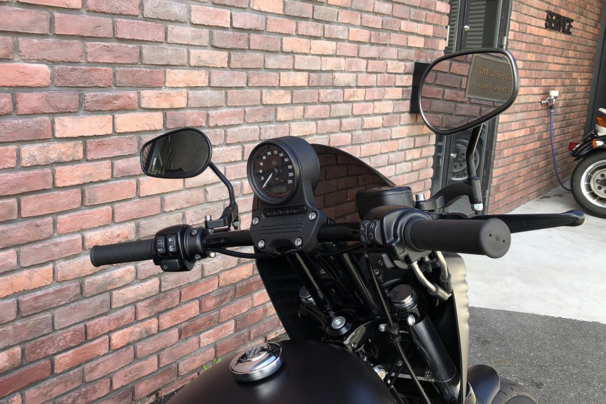 XL883N ハンドル