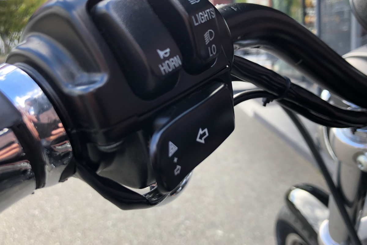 Xl883R ウィンカーエクステンション