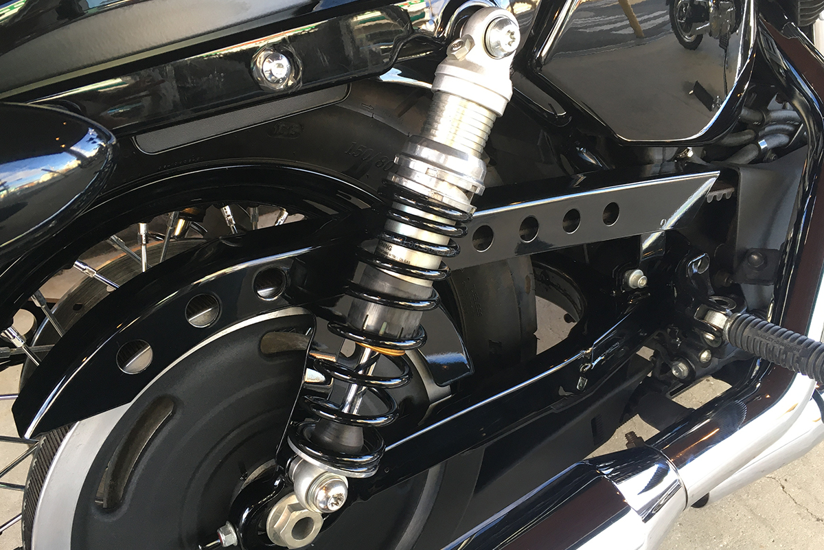 XL1200X オーリンズサスペンション